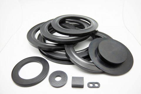 ผลิตงานยางขึ้นรูปตามสั่ง